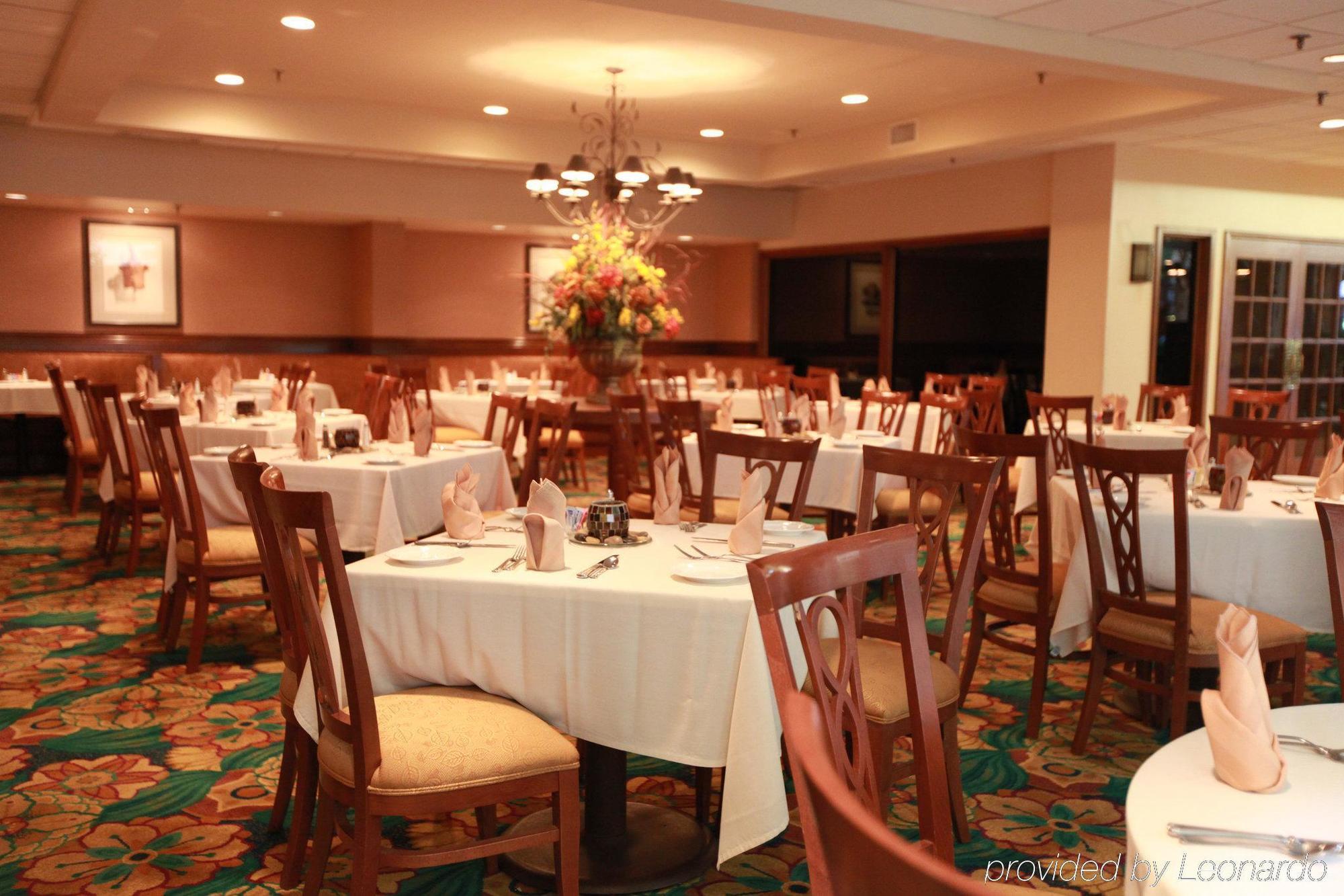 Doubletree By Hilton Mcallen Hotel Restaurant photo